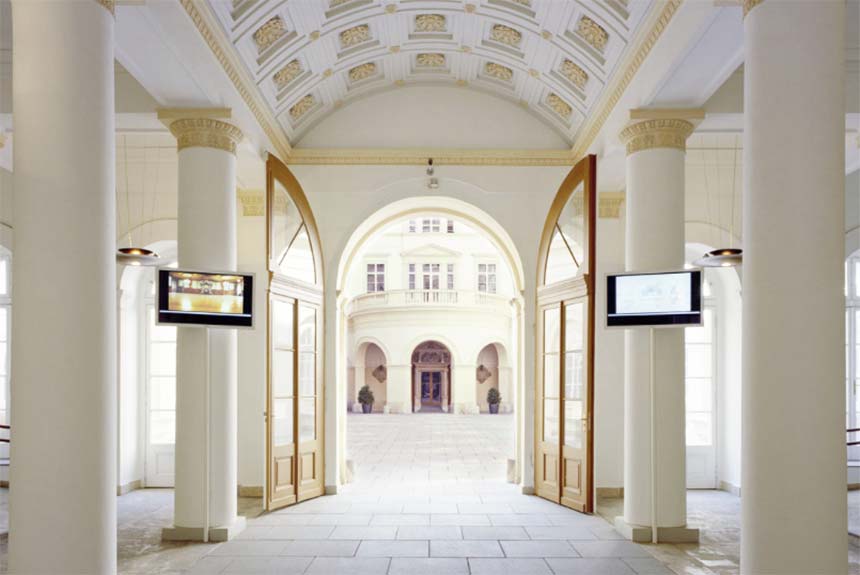Entrance Palais Niederösterreich