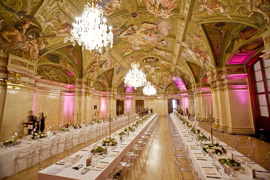 Landtagssaal Table Palais Niederoesterreich